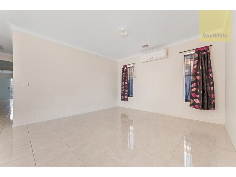 16 Scotney Road, Craigieburn VIC 3064