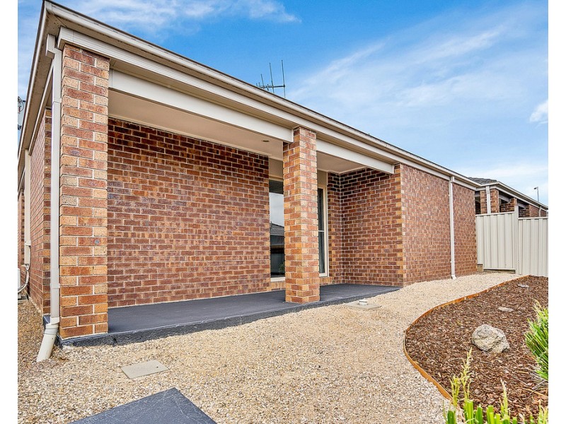 16 Cable Circuit, Craigieburn VIC 3064