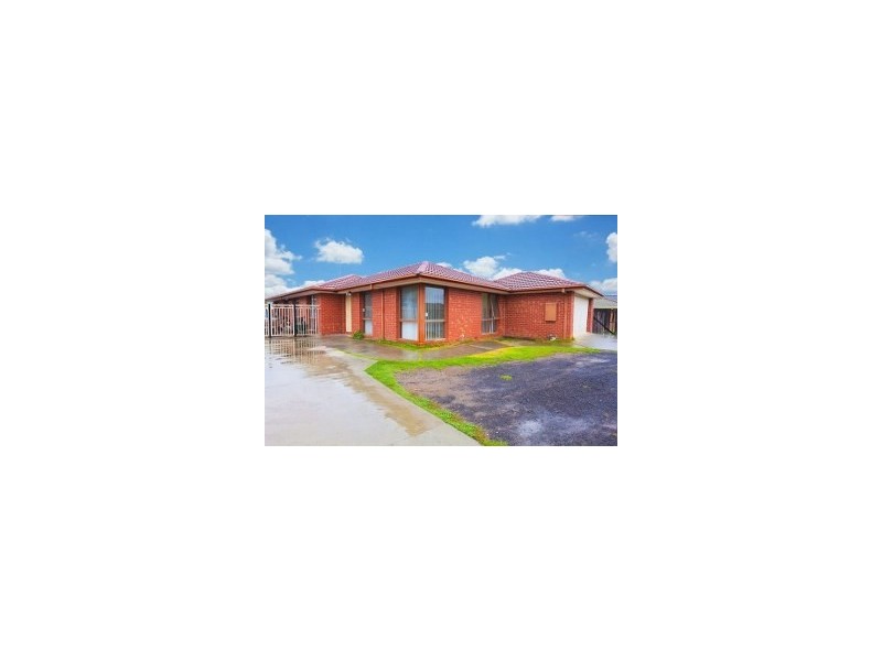 10 Crawley Court, Craigieburn VIC 3064
