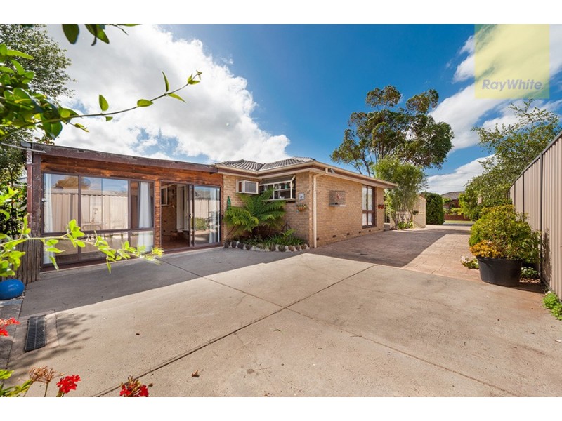 11 Milburn Place, Craigieburn VIC 3064