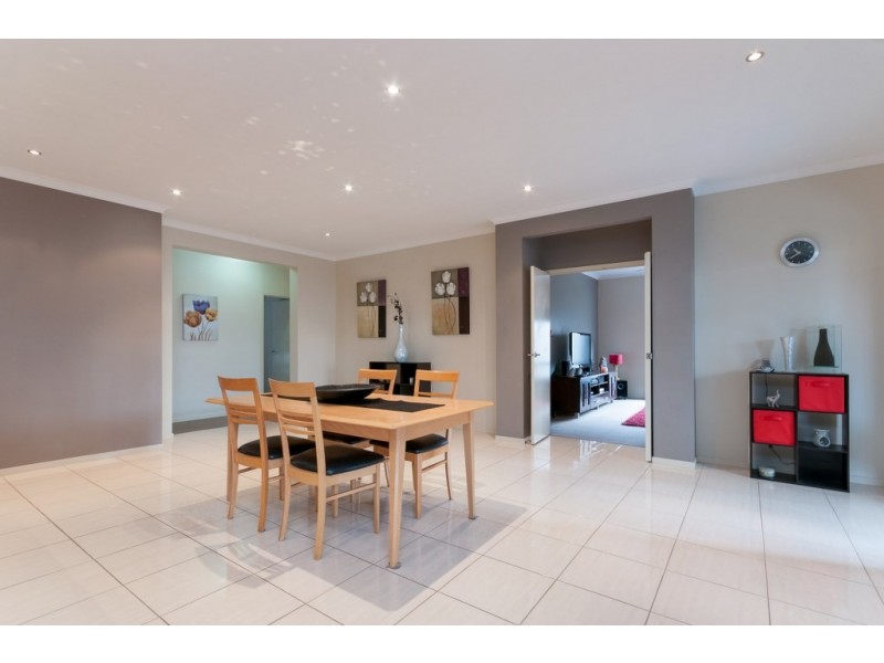 190 Central Park Avenue, Craigieburn VIC 3064