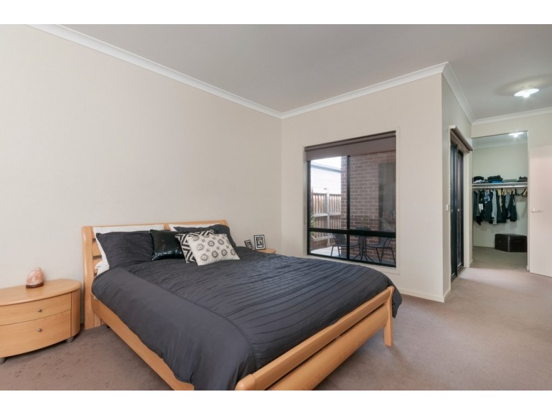 190 Central Park Avenue, Craigieburn VIC 3064
