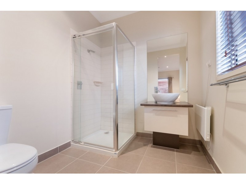 7 Rosleigh Drive, Craigieburn VIC 3064
