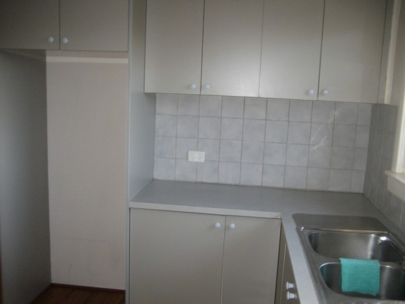 44 Glen Street, Glenroy VIC 3046