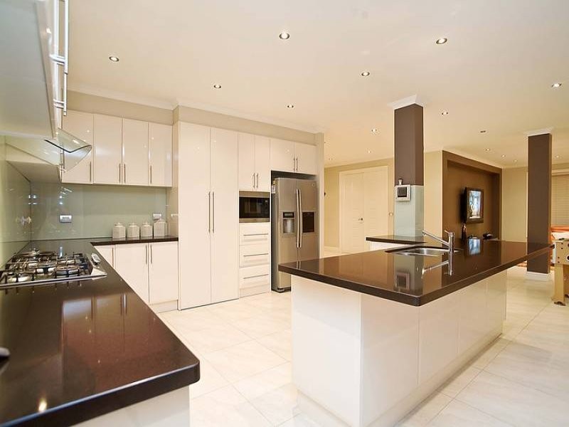 77 Kirkham Drive, Greenvale VIC 3059