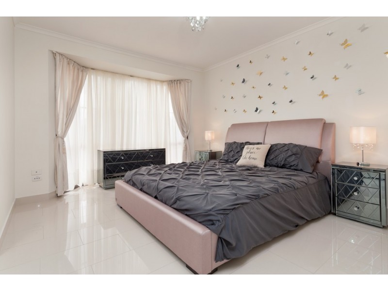 38 Farnborough Avenue, Craigieburn VIC 3064