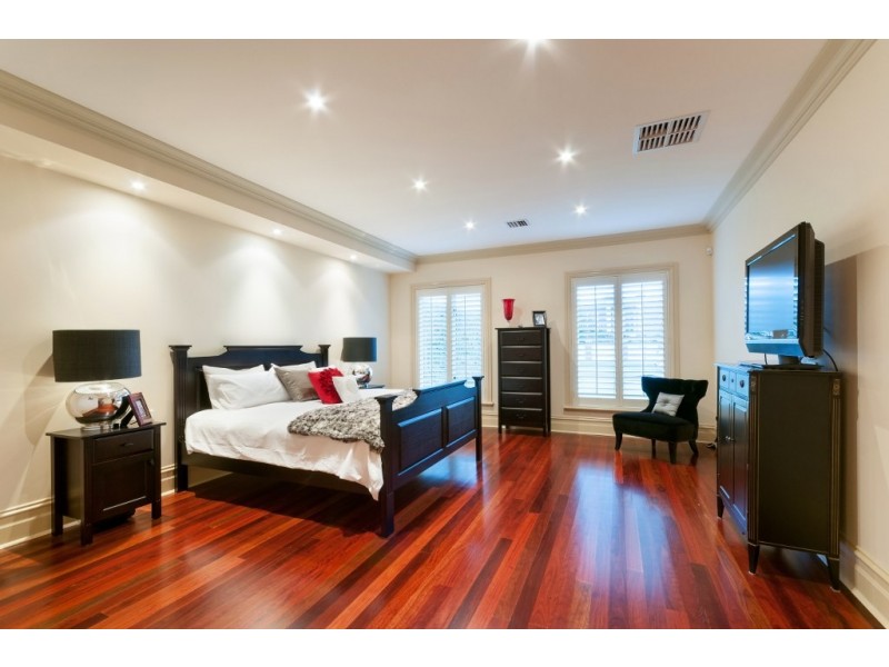 14 Palamino Valley Court, Greenvale VIC 3059