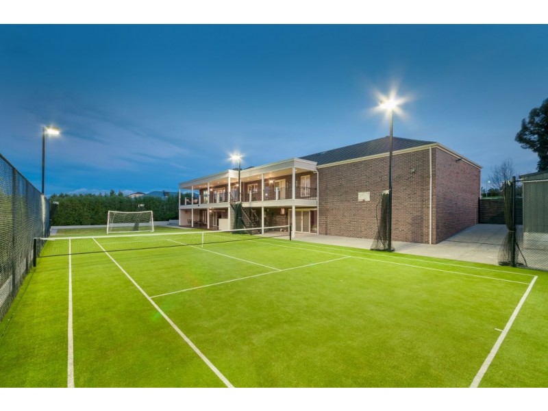 14 Palamino Valley Court, Greenvale VIC 3059