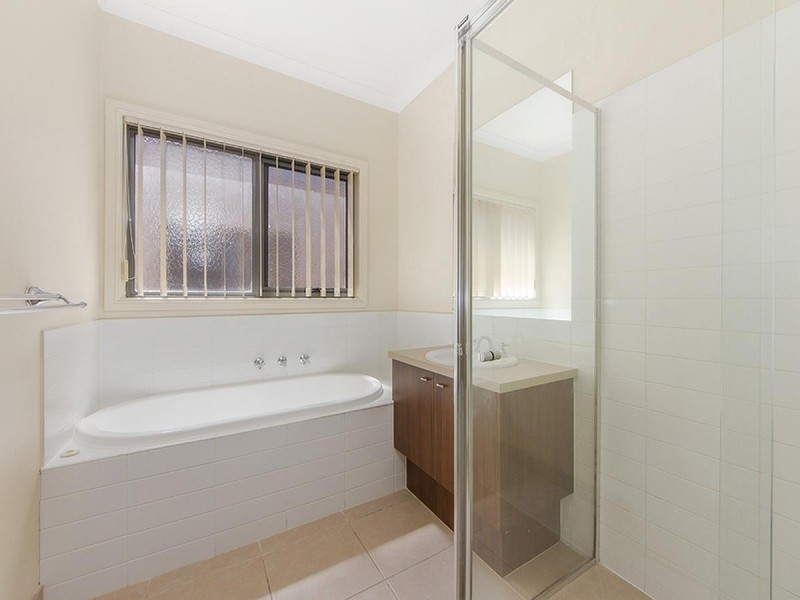 70 Hamilton Hume Parade, Craigieburn VIC 3064