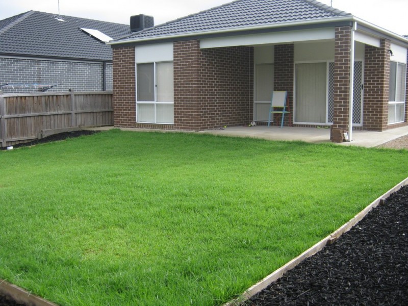 9 Blairgowrie Drive, Craigieburn VIC 3064