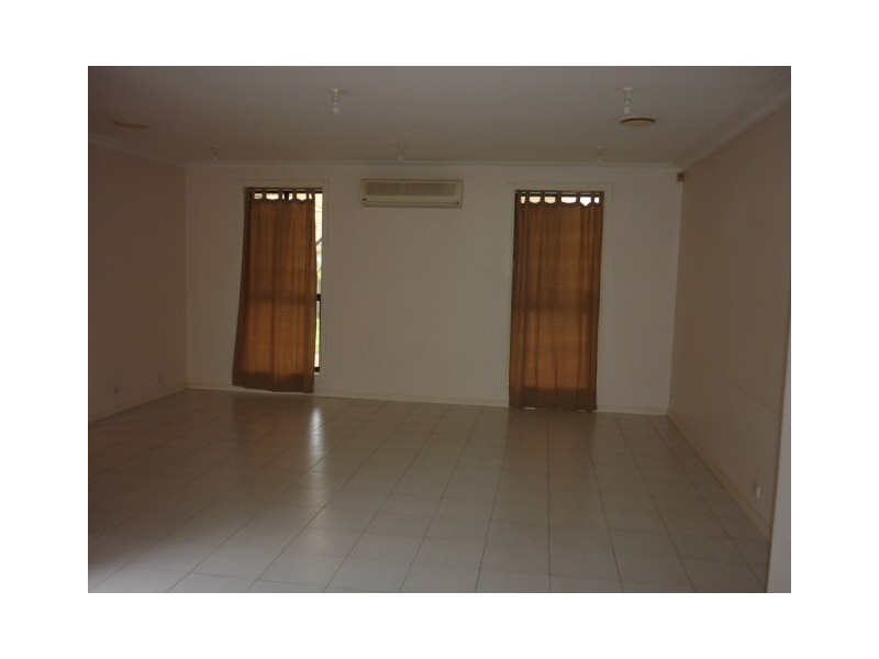 138 Greenvale Drive, Greenvale VIC 3059