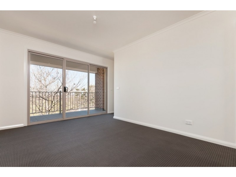 32 Windrock Avenue, Craigieburn VIC 3064