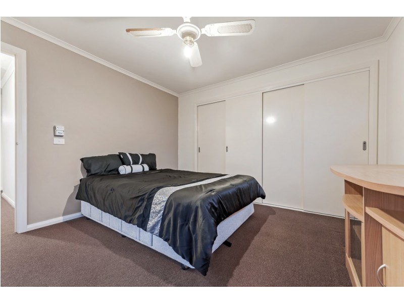 7 Perisher Drive, Craigieburn VIC 3064