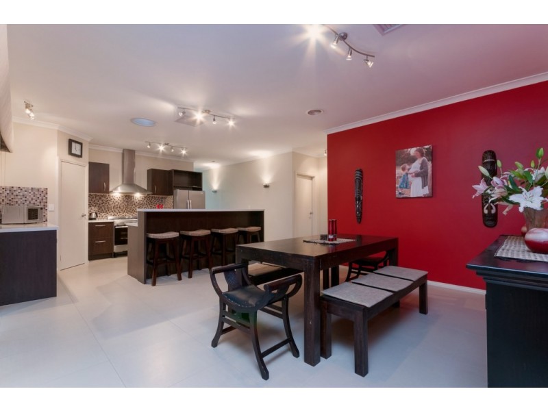 194 Central Park Avenue, Craigieburn VIC 3064