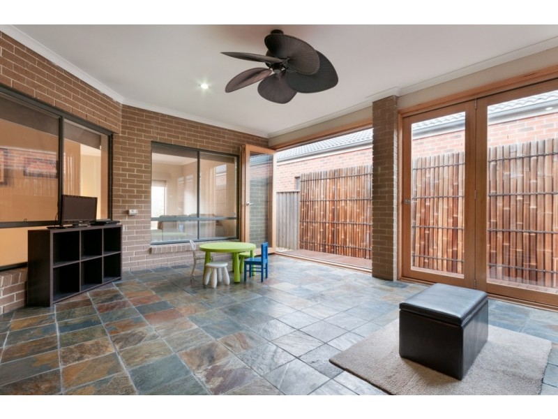 194 Central Park Avenue, Craigieburn VIC 3064