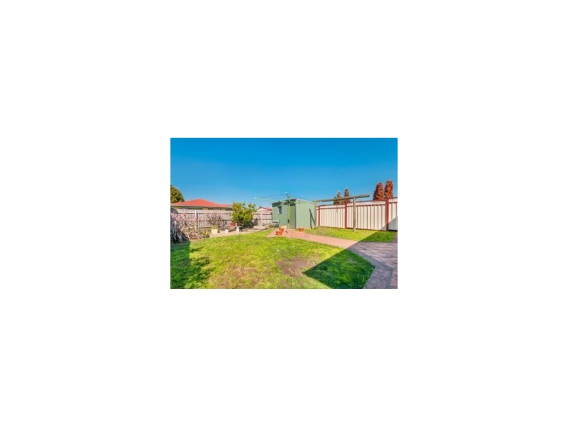 48 Rearden Crescent, Roxburgh Park VIC 3064