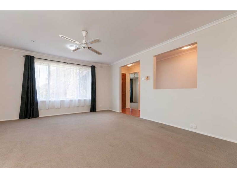 3 Grinstead Court, Craigieburn VIC 3064
