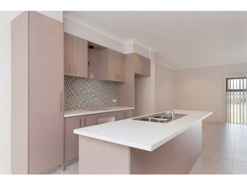 28/4 Delany Lane, Craigieburn VIC 3064