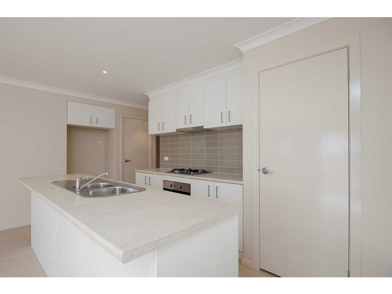 15 Telopea Avenue, Wallan VIC 3756