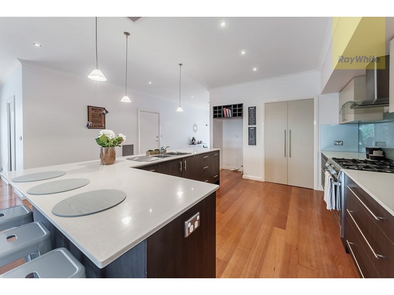 183 Central Park Avenue, Craigieburn VIC 3064
