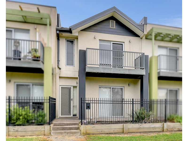 24/60 Cradle Mountain Drive, Craigieburn VIC 3064