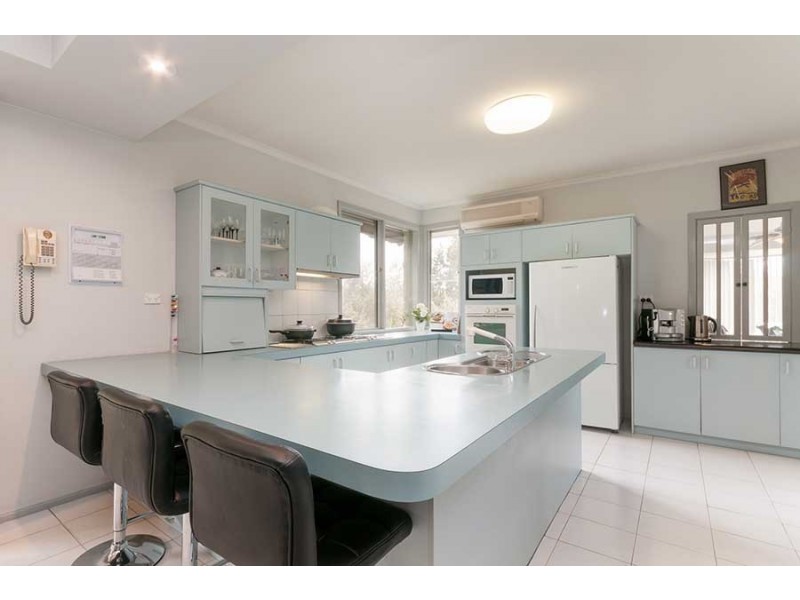 6 Macbean Court, Greenvale VIC 3059