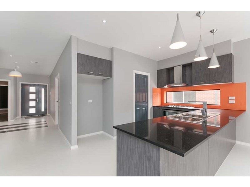 7 Gardner Terrace, Craigieburn VIC 3064