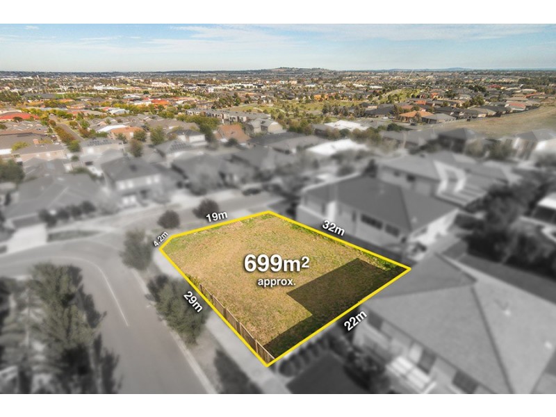 2 Cropton Rise, Craigieburn VIC 3064