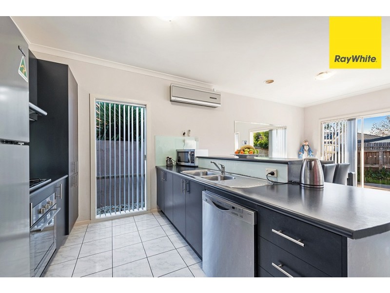 8 Reay Drive, Craigieburn VIC 3064
