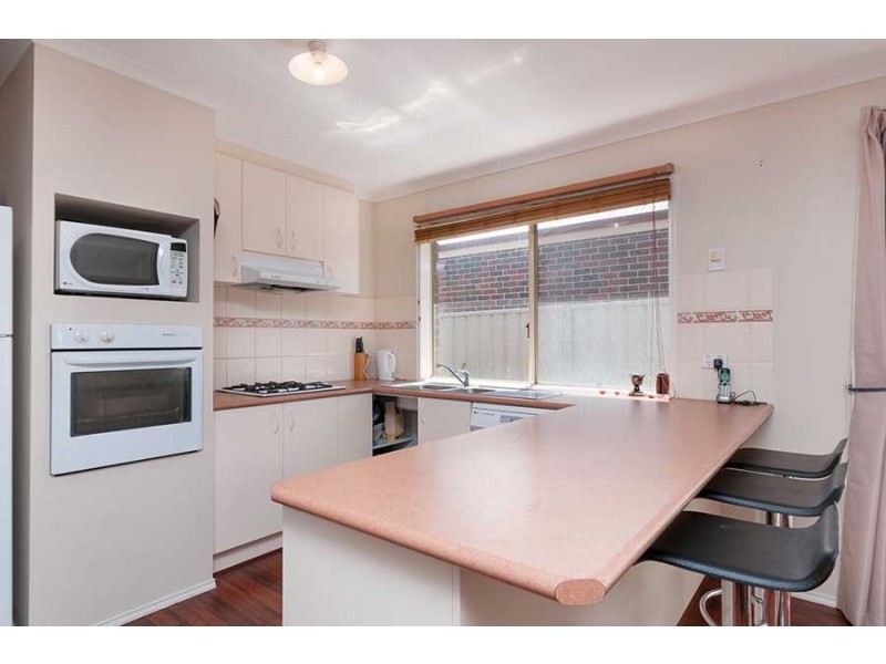 61 Creekwood Drive, Craigieburn VIC 3064