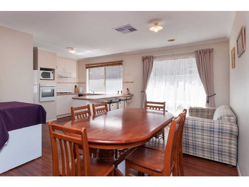 61 Creekwood Drive, Craigieburn VIC 3064