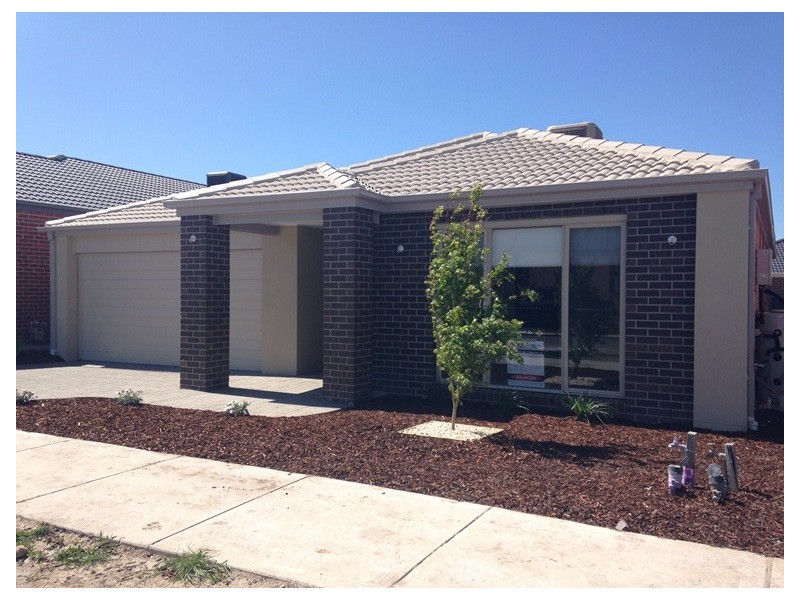 26 Evergreen Crescent, Craigieburn VIC 3064