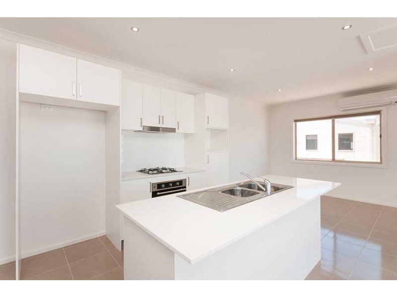 44/1-11 Hyde Park Avenue, Craigieburn VIC 3064