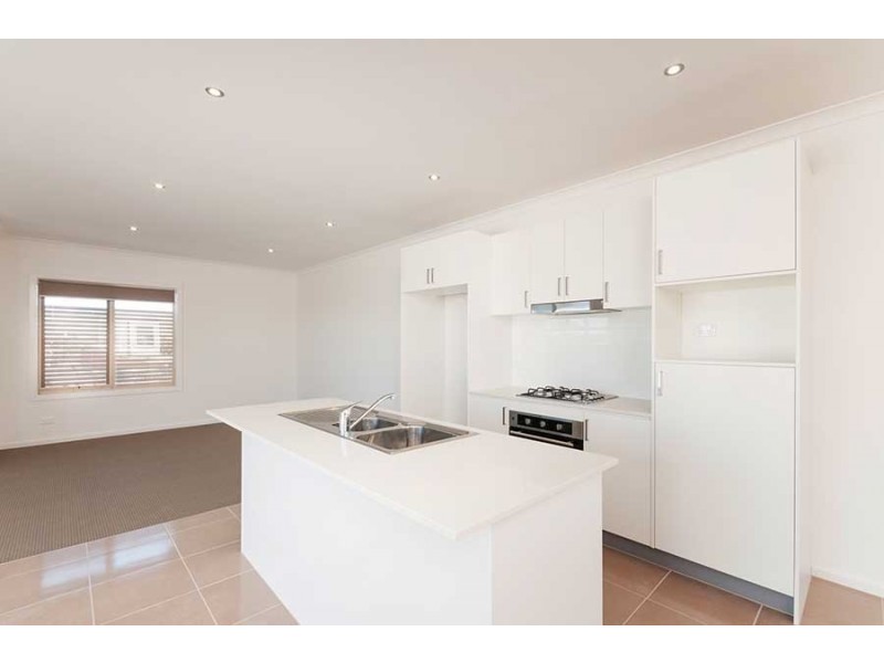 44/1-11 Hyde Park Avenue, Craigieburn VIC 3064