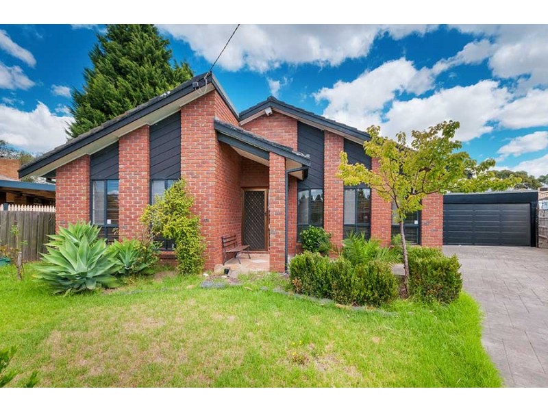 13 Cardiff Court, Craigieburn VIC 3064