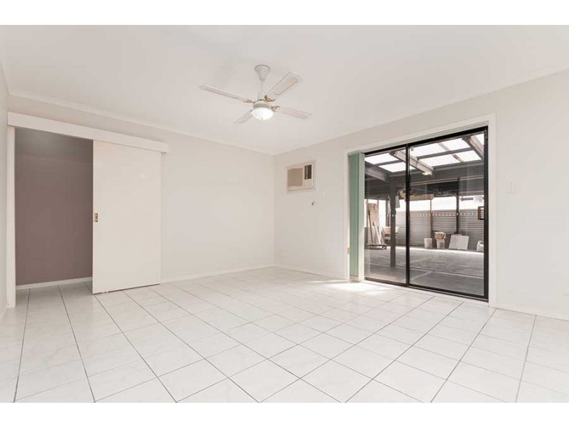 13 Cardiff Court, Craigieburn VIC 3064