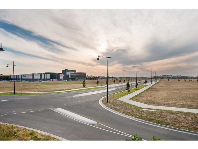 69 Clarendon Avenue, Craigieburn VIC 3064