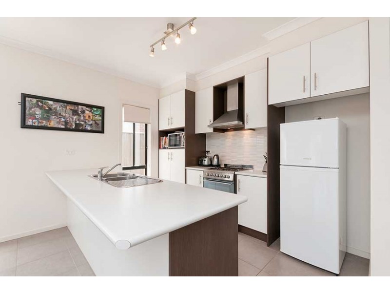 9 Ardsley Circuit, Craigieburn VIC 3064