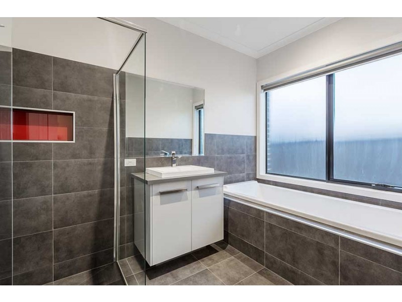 3 Armadale Road, Craigieburn VIC 3064