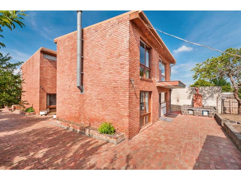 4 Travers Street, Thomastown VIC 3074