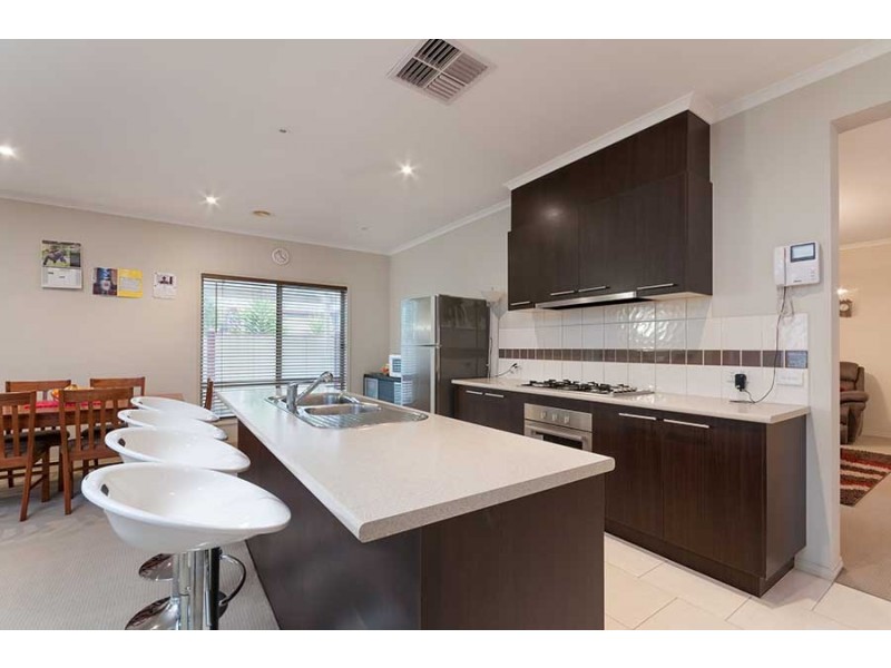 15 Claremont Street, Craigieburn VIC 3064