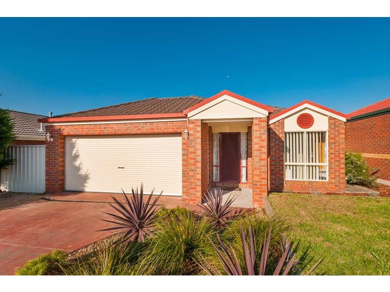 25 Woodlea Crescent, Craigieburn VIC 3064
