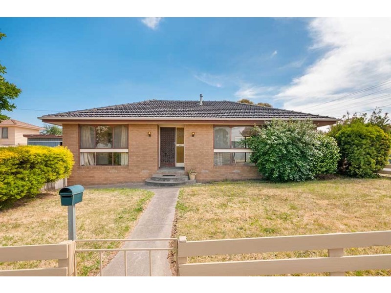 28 Dianne Avenue, Craigieburn VIC 3064