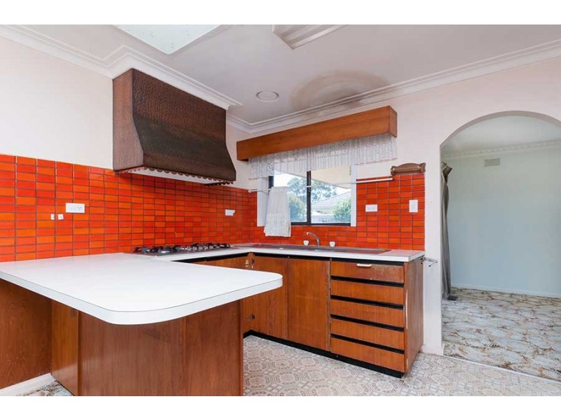 28 Dianne Avenue, Craigieburn VIC 3064