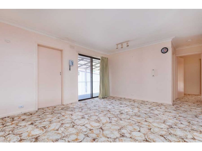 28 Dianne Avenue, Craigieburn VIC 3064