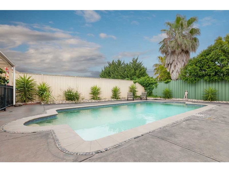 43 Greenvale Drive, Greenvale VIC 3059