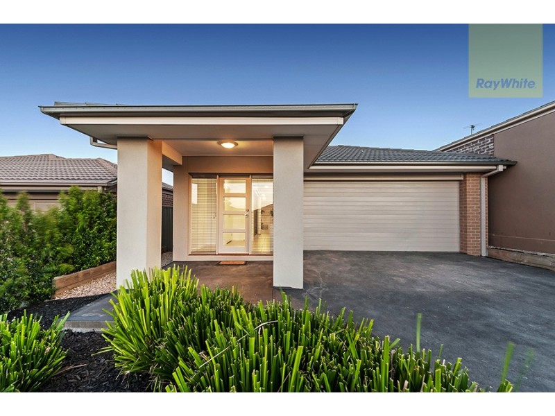 9 Euphoria Street, Craigieburn VIC 3064