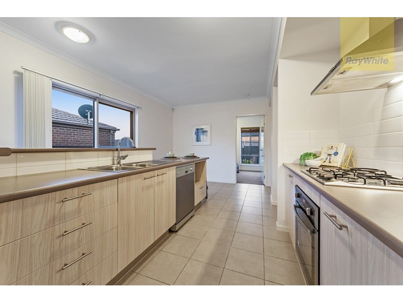 9 Euphoria Street, Craigieburn VIC 3064