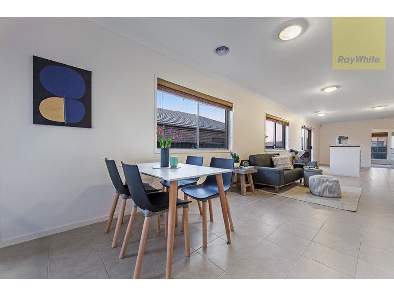 9 Euphoria Street, Craigieburn VIC 3064