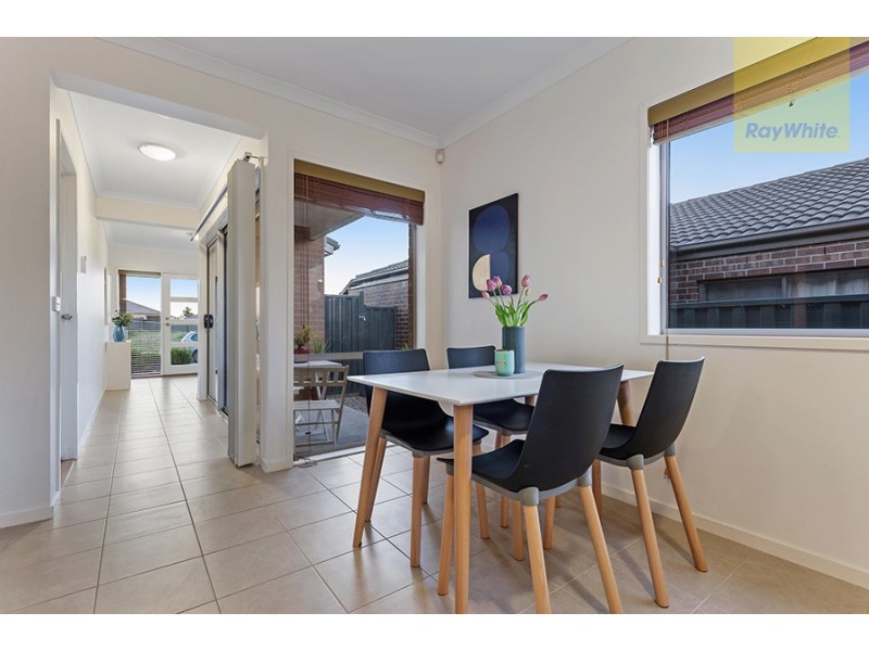 9 Euphoria Street, Craigieburn VIC 3064